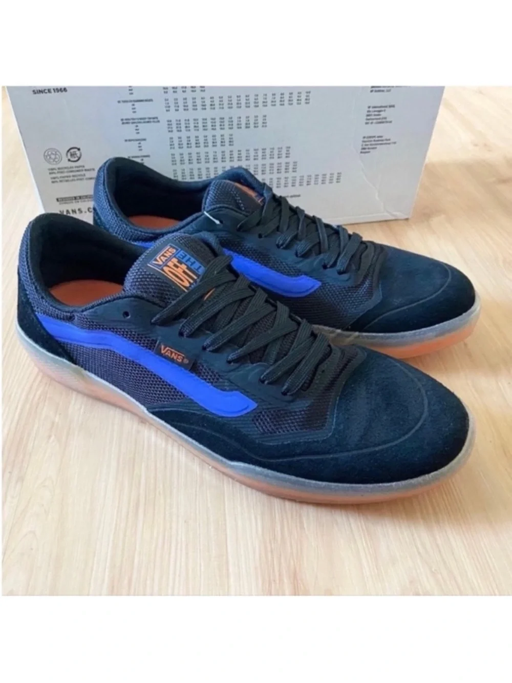 Vans Athletic Ave 'Black Orange VNOA5JIBY8J Unisex Women Size 8.0 Us